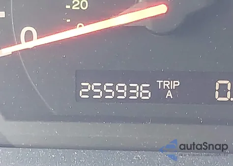 2004 Honda Accord 2.4 Ex z USA, uszkodzony, nr VIN 1HGCM558X4A057286